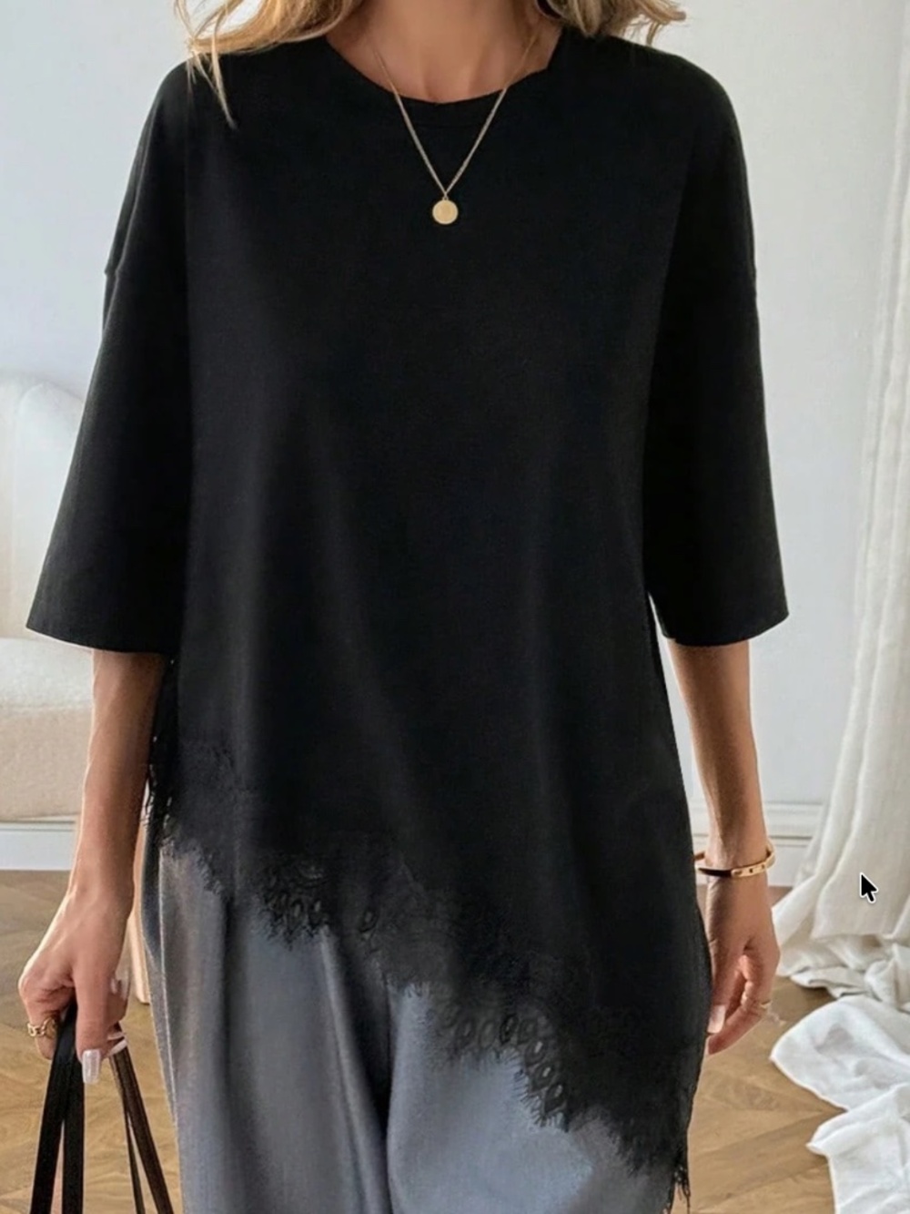 Solid Round neck Short sleeve uneven lace hem top